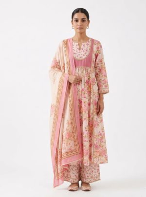 Blush Pink Floral Sequin Embroidered Kurta Set with Dupatta